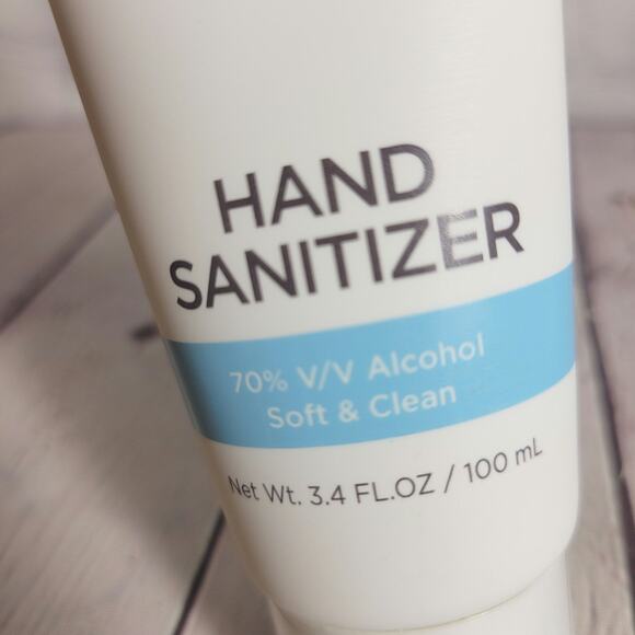 Seacret Hand Sanitizer 70% V/V Alcohol 3.4oz NEW - Picture 3 of 3